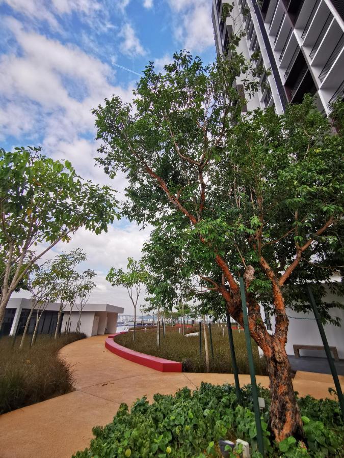 Astetica Residences 200Mbps Wifi Netflix Seri Kembangan Exterior photo